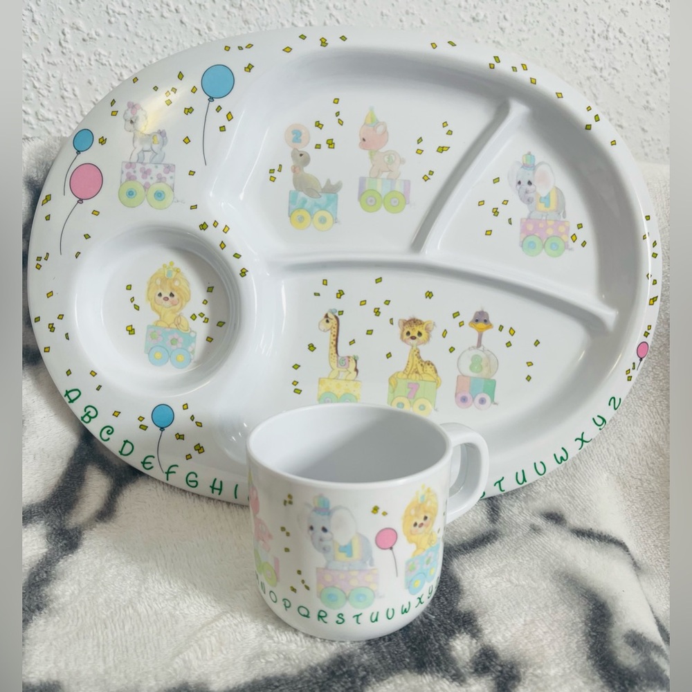 1987 VTG Precious Moments Kid’s Melamine Divided Plate and Matching Cup Set.
